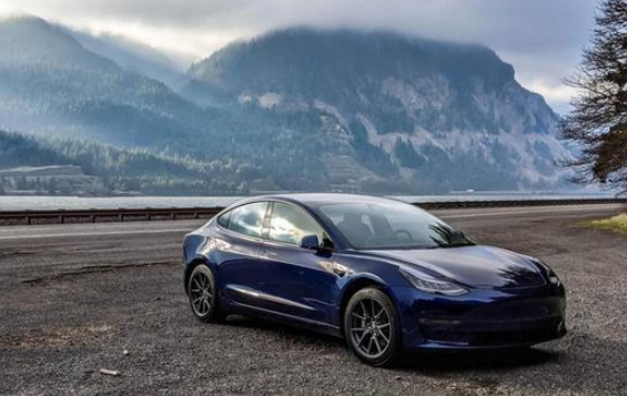 新款国产特斯拉model3会在春节前上市吗？特斯拉春节前还会降价吗？